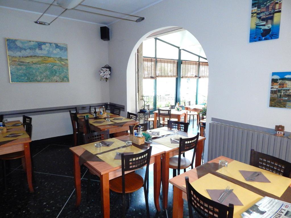 Albergo Torino Albenga Extérieur photo