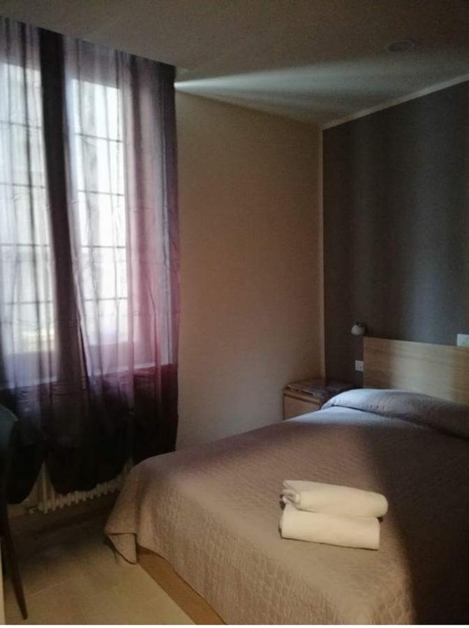 Albergo Torino Albenga Extérieur photo